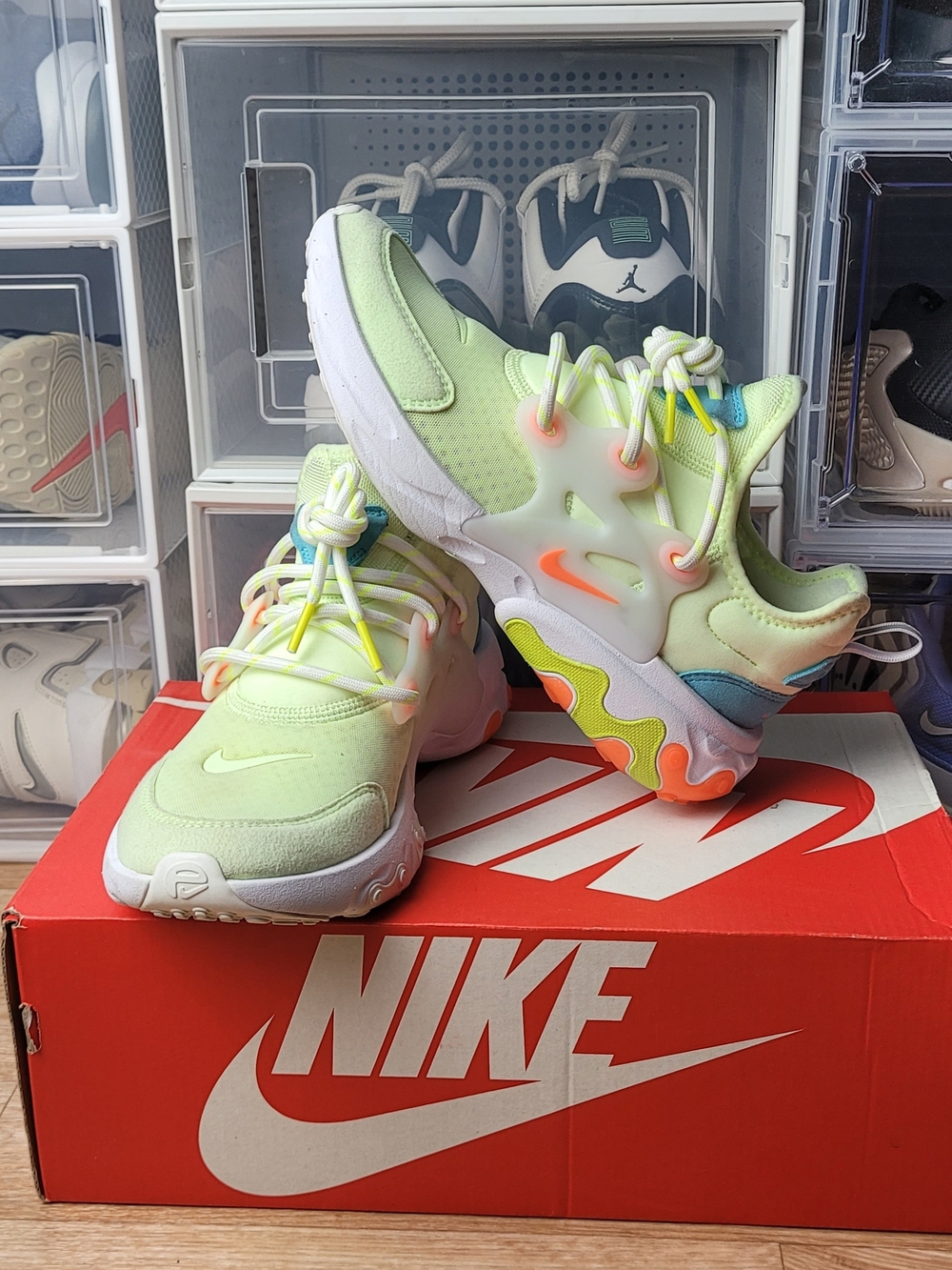 Nike React Presto Kids Sneaker Size 6.5y US